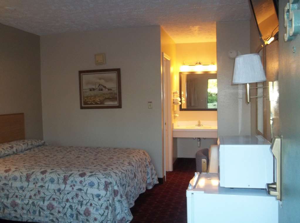 Economy Inn Mccook Room photo
